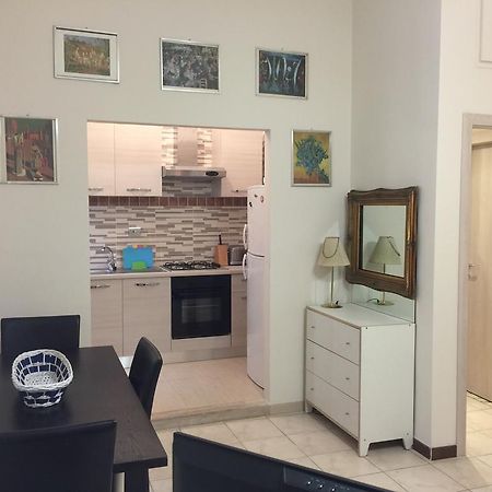 Lorenzo Magnifico Apartment Roma Esterno foto